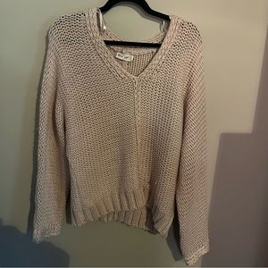 Light pink/beige chunky knit sweater